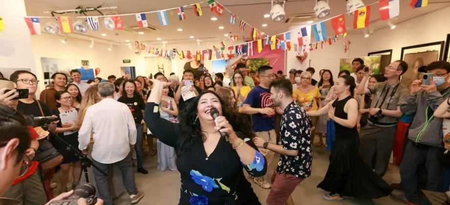 El Consulado General de Colombia en Shanghái participó en el Día E 2025