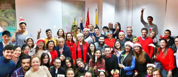 Consulado General de Colombia en Shanghai celebró Novena 