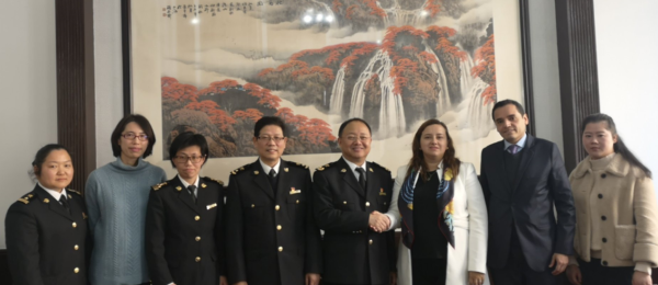 Cónsul General de Colombia en Shanghai sostuvo un encuentro con Jiang Yuan, Director General Adjunto de la Aduana de Shanghai